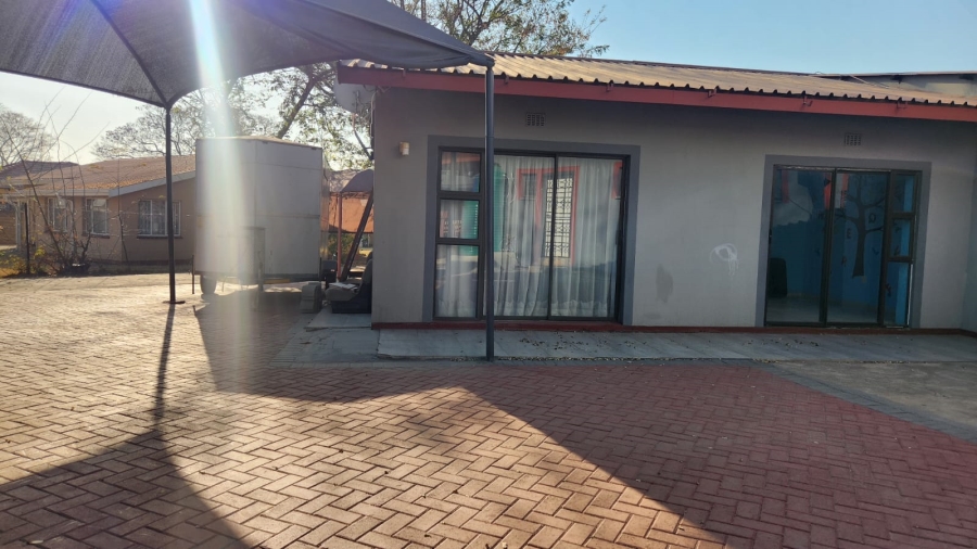 4 Bedroom Property for Sale in Rustenburg North North West